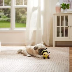 Frisco Valentine Love Buzz Bee Plush Squeaky Dog Toy -Frisco 371085 PT3. AC SS1800 V1668737458